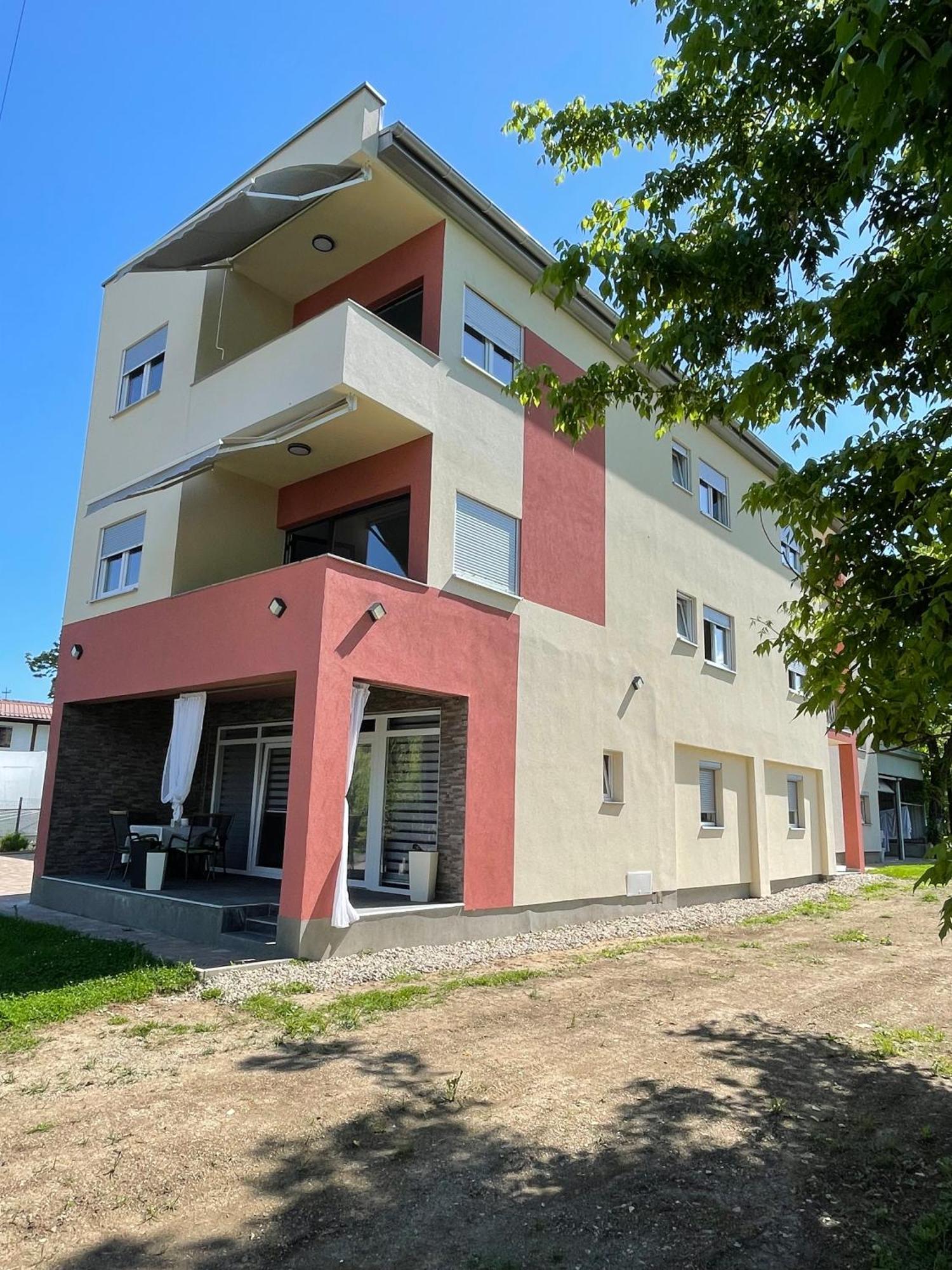 Apartment Vila Tara Bihać Εξωτερικό φωτογραφία